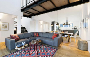 5 Bedroom Cozy Home In Lembruch-Dümmer See